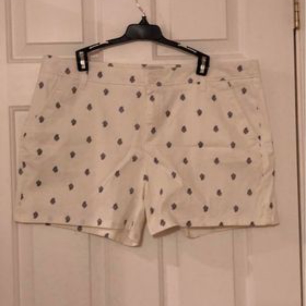 White and blue pattern shorts